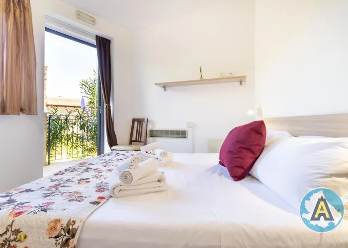 Affittacamere Isola Felice